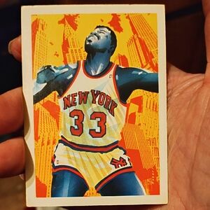 Patrick Ewing 1990 NBA Hoops Art Card